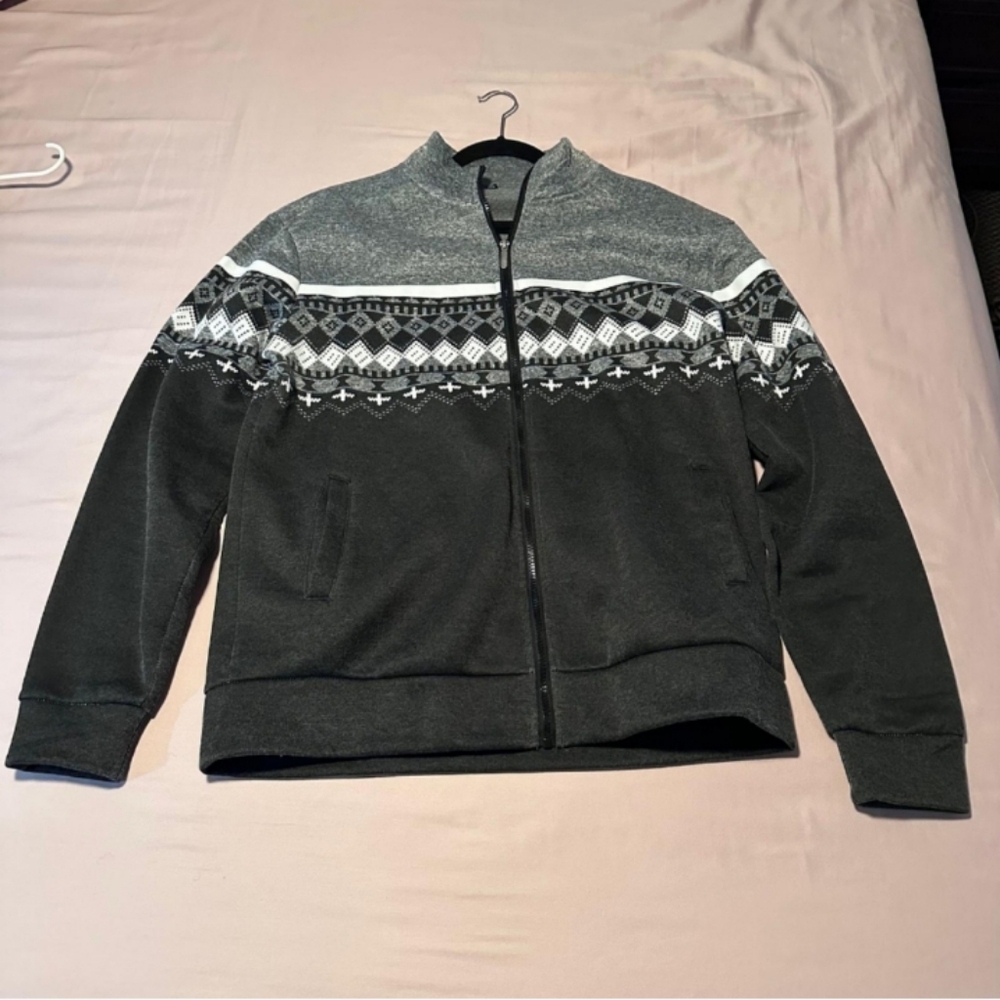 Long sleeve with zipper